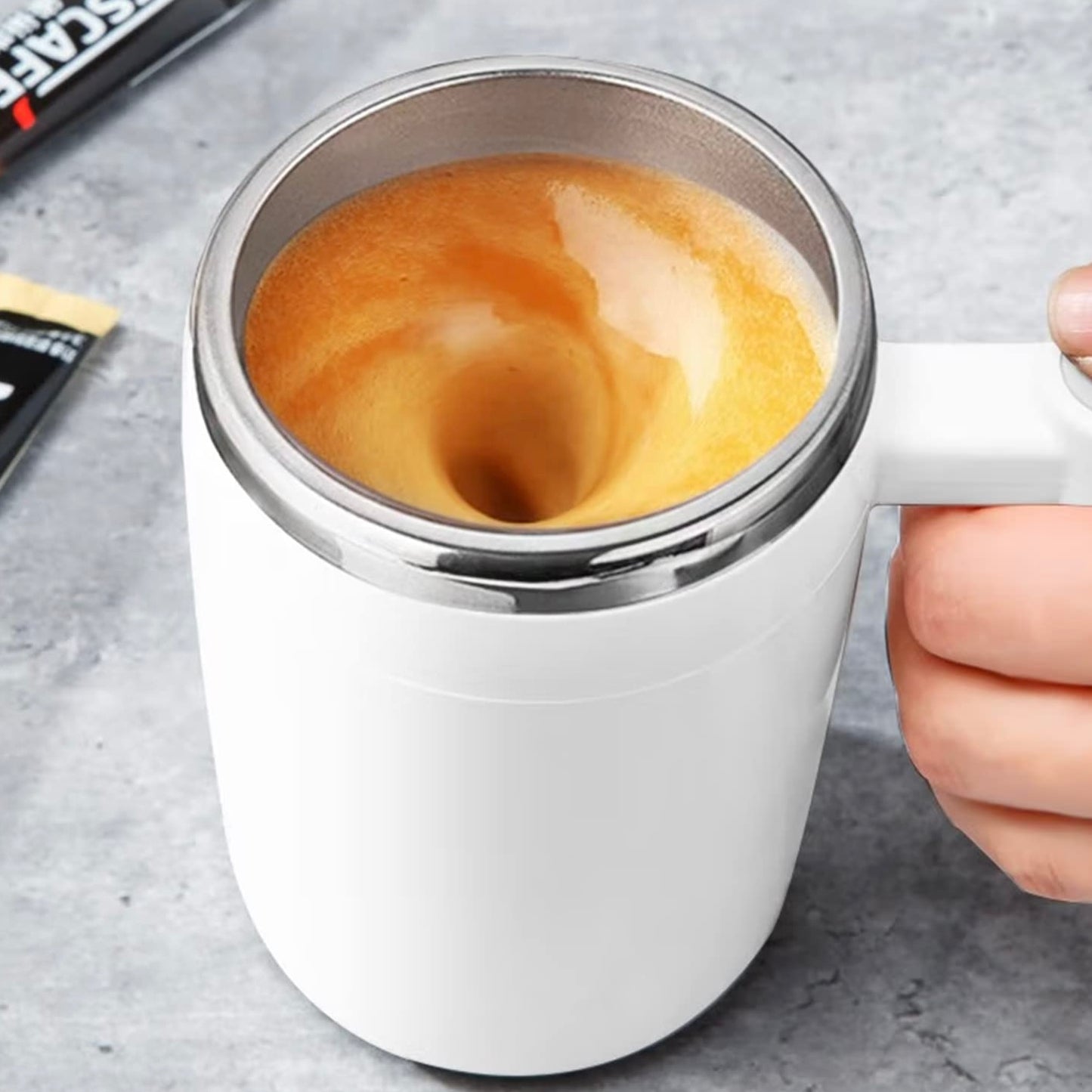 Self stirring mug /automatic mangentic stirring mug